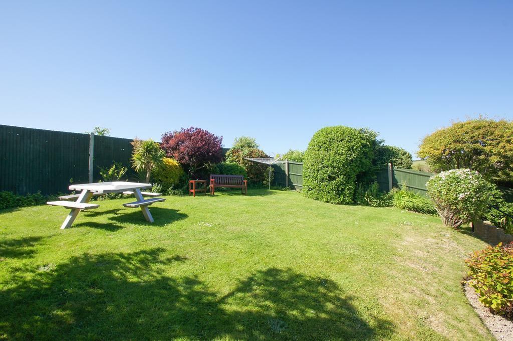 Dean Court Garden - Parking - By Brighton Holiday Lets Exterior foto